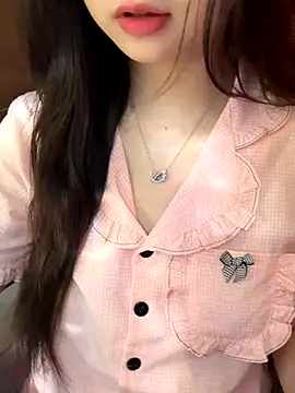 Snapshot of Nana_kute20 chatting on October 9, 2025, 8:26 am Nana kute20 online show from October 9, 2025, 8:26 am