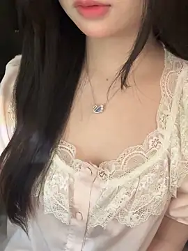 Nana kute20 online show from March 19, 2026, 4:45 am