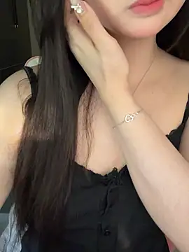 Nana kute20 online show from March 15, 2026, 3:30 pm