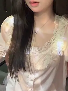 Nana kute20 online show from April 7, 2026, 3:19 am