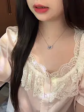 Snapshot of Nana_kute20 chatting on October 6, 2025, 7:31 am Nana kute20 online show from October 6, 2025, 7:31 am