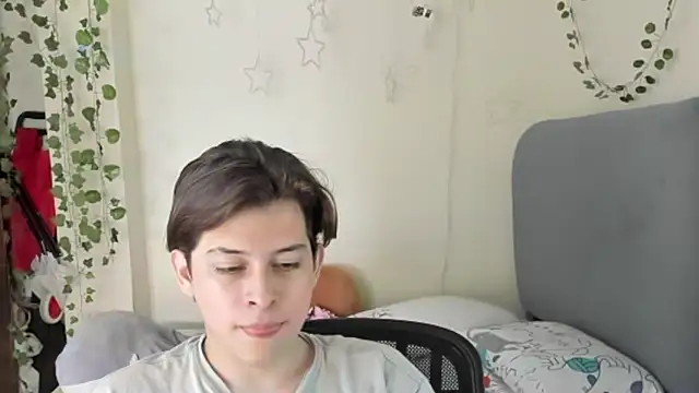 Snapshot of Felix_art chatting on September 19, 2025, 7:07 pm Felix art online show from September 19, 2025, 7:07 pm