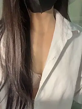 Snapshot of Dior_baby chatting on October 9, 2025, 2:01 am Dior baby online show from October 9, 2025, 2:01 am