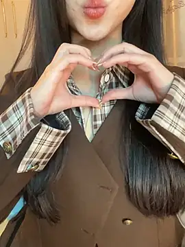 Dior baby online show from March 4, 2026, 4:09 am