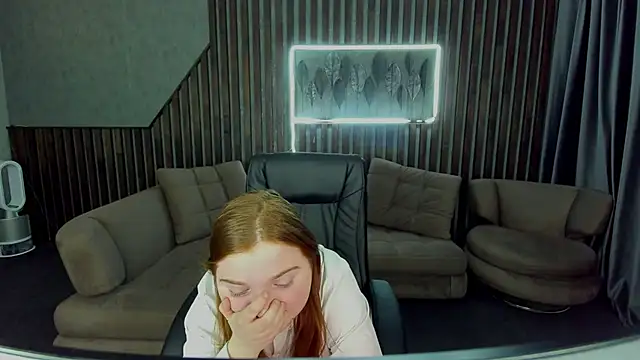 Snapshot of KattyRose8 chatting on October 16, 2025, 5:38 am KattyRose8 online show from October 16, 2025, 5:38 am