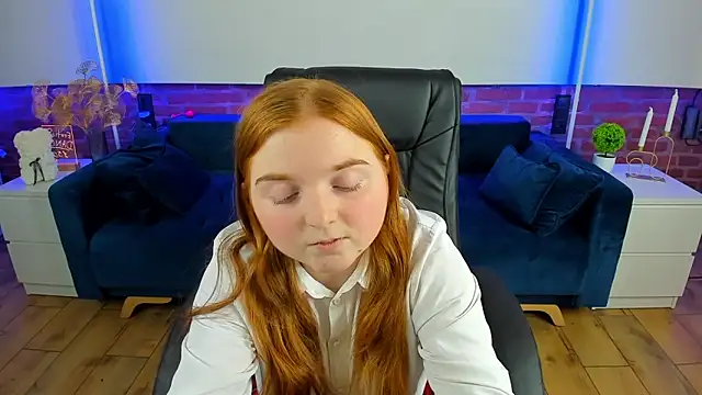 Snapshot of KattyRose8 chatting on September 8, 2025, 2:27 pm KattyRose8 online show from September 8, 2025, 2:27 pm