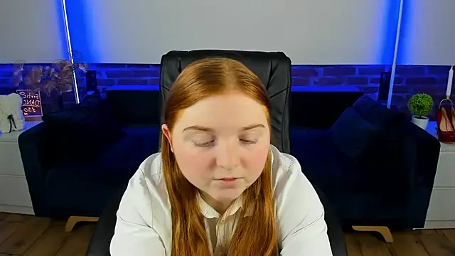 Snapshot of KattyRose8 chatting on September 24, 2025, 5:19 pm KattyRose8 online show from September 24, 2025, 5:19 pm