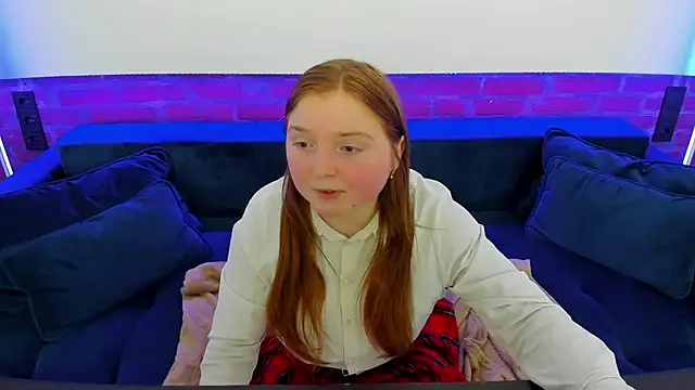 KattyRose8 online show from November 17, 2025, 6:34 pm