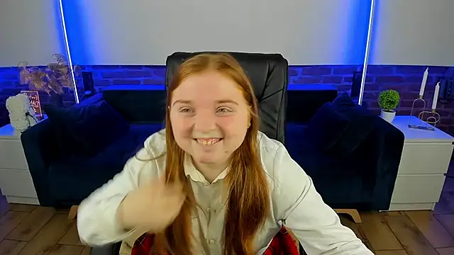 Snapshot of KattyRose8 chatting on October 1, 2025, 5:56 am KattyRose8 online show from October 1, 2025, 5:56 am