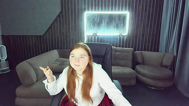 Snapshot of KattyRose8 chatting on October 27, 2025, 6:36 am KattyRose8 online show from October 27, 2025, 6:36 am