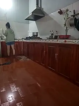 Snapshot of Sweet-Berry89 chatting on October 23, 2025, 3:27 am Sweet-Berry89 online show from October 23, 2025, 3:27 am