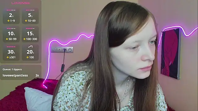 Snapshot of AliceHaris chatting on October 11, 2025, 1:17 am AliceHaris online show from October 11, 2025, 1:17 am