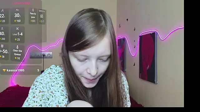 Snapshot of AliceHaris chatting on October 14, 2025, 3:18 am AliceHaris online show from October 14, 2025, 3:18 am