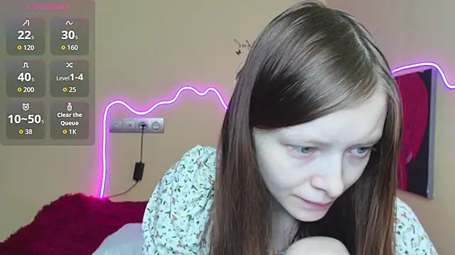 Snapshot of AliceHaris chatting on October 21, 2025, 3:17 am AliceHaris online show from October 21, 2025, 3:17 am