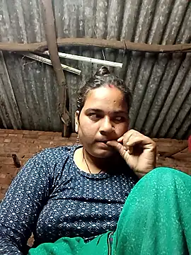 Radha hotx online show from October 28, 2025, 11:03 pm