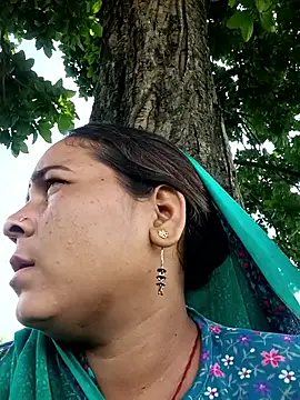 Radha hotx online show from September 14, 2025, 7:31 am