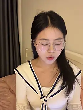 Snapshot of Ella-A9 chatting on September 14, 2025, 2:50 pm Ella-A9 online show from September 14, 2025, 2:50 pm