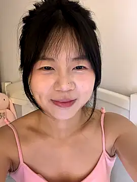 Snapshot of Ella-A9 chatting on October 11, 2025, 4:19 pm Ella-A9 online show from October 11, 2025, 4:19 pm