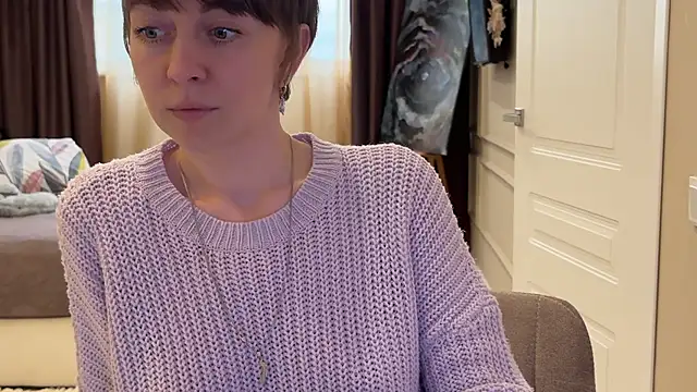 Snapshot of daniellia_ chatting on May 3, 2026, 2:31 pm daniellia online show from May 3, 2026, 2:31 pm