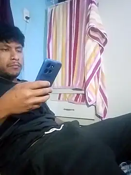 negromaussm online show from October 1, 2025, 6:29 am