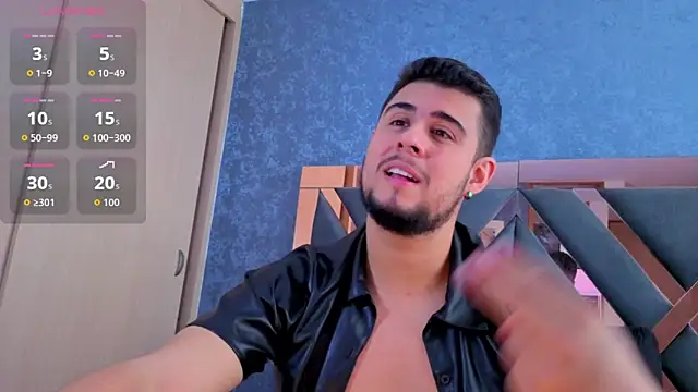 Snapshot of ryan_evanss chatting on October 2, 2025, 5:27 pm ryan evanss online show from October 2, 2025, 5:27 pm