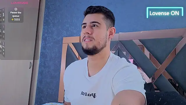 ryan evanss online show from October 17, 2025, 12:07 pm