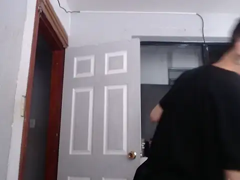 xalejo max online show from November 22, 2025, 7:02 pm