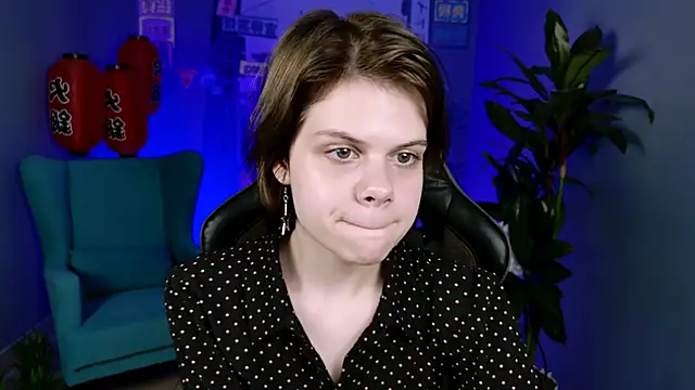 Snapshot of EllieMurler chatting on October 8, 2025, 9:11 am EllieMurler online show from October 8, 2025, 9:11 am