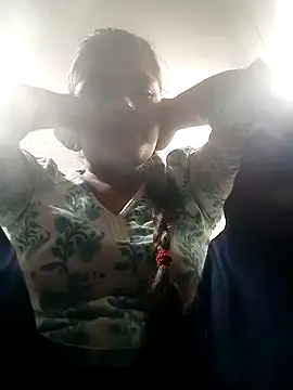 Snapshot of Hot_siiii chatting on October 25, 2025, 3:23 pm Hot siiii online show from October 25, 2025, 3:23 pm