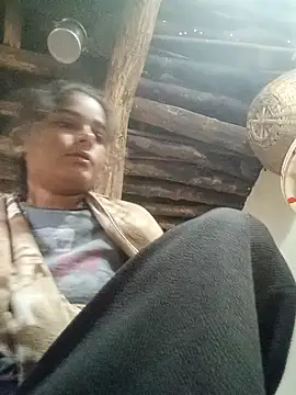 Snapshot of Hot_siiii chatting on October 29, 2025, 3:05 am Hot siiii online show from October 29, 2025, 3:05 am