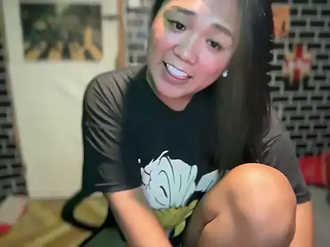 luluakovi 69 online show from March 29, 2026, 6:42 pm