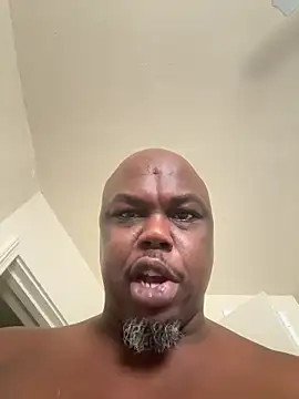 devon3421 online show from February 13, 2026, 7:36 pm