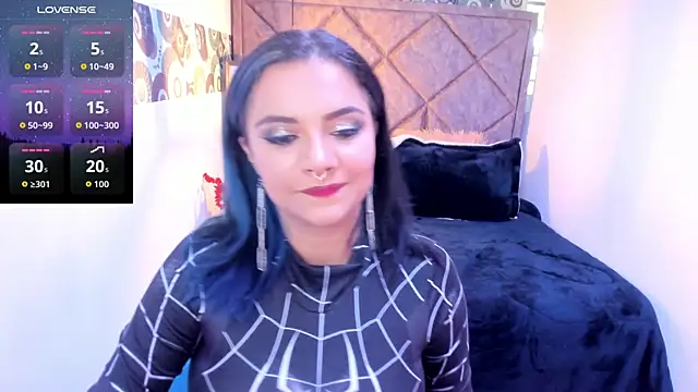 Snapshot of Kiara_Cruz__ chatting on October 23, 2025, 5:33 pm Kiara Cruz   online show from October 23, 2025, 5:33 pm