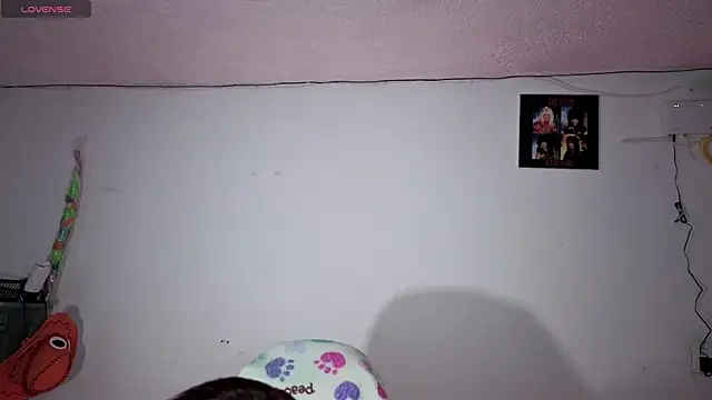 Melody Gho online show from November 5, 2025, 2:42 pm