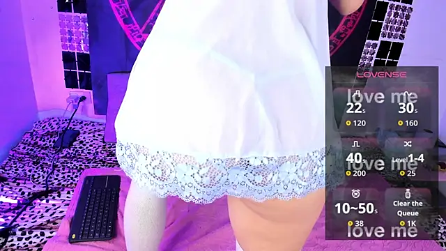 UchikyDoll online show from January 14, 2026, 10:24 pm