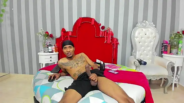 CaroyAndy online show from March 19, 2026, 12:38 pm