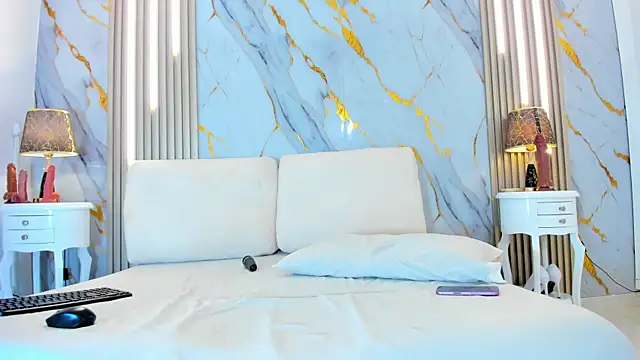 Tiifany Baker online show from March 31, 2026, 8:11 pm