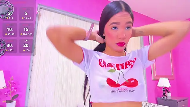 Martina Aldana online show from September 12, 2025, 11:43 am