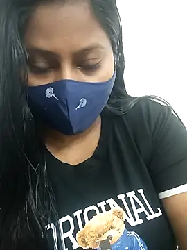 Snapshot of Shy_Peehu chatting on November 4, 2025, 6:44 pm Shy Peehu online show from November 4, 2025, 6:44 pm