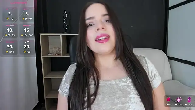 sunnypaytton online show from September 25, 2025, 12:44 pm