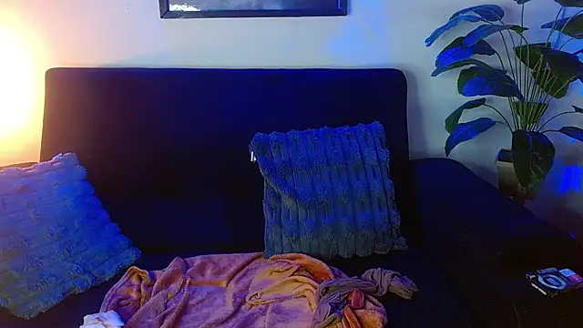 brandi bae1 online show from October 27, 2025, 2:07 pm