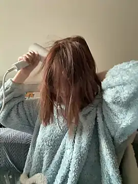 liliya x online show from March 5, 2026, 9:50 am