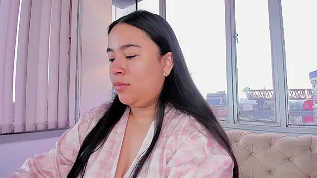 Zoey thompson online show from February 12, 2026, 8:30 pm