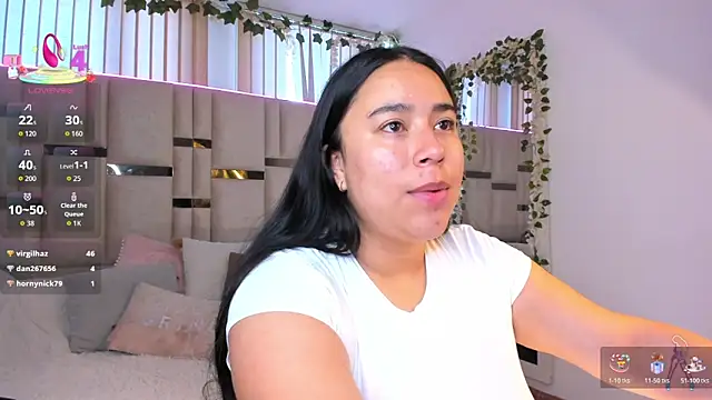 Zoey thompson online show from February 21, 2026, 8:44 pm