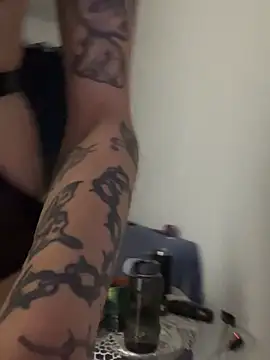 Snapshot of virtualgirlbr chatting on October 19, 2025, 1:30 am virtualgirlbr online show from October 19, 2025, 1:30 am