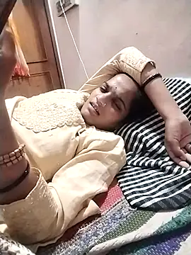 Sofia kuuu online show from September 23, 2025, 11:17 am