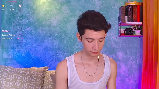 VicenteFerrer online show from November 5, 2025, 2:58 am