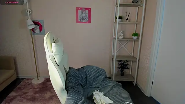 R0cket bunny online show from October 3, 2025, 1:09 am