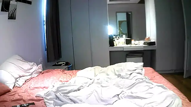 Snapshot of TiaDoll chatting on October 23, 2025, 7:51 am TiaDoll online show from October 23, 2025, 7:51 am