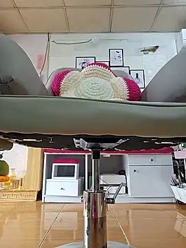 Nail Yummy online show from November 16, 2025, 3:11 am